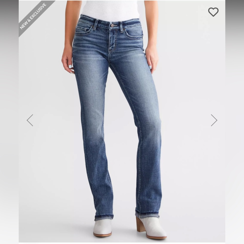 BKE Straight Leg Distressed Ripped Mid Rise Jeans 26